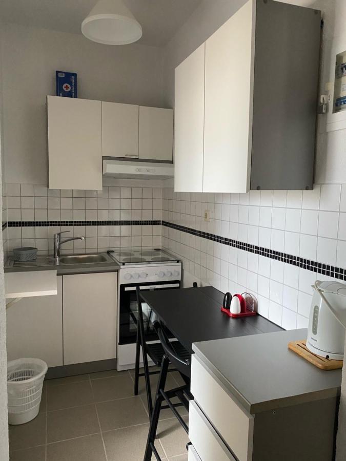 M & M Apartment *